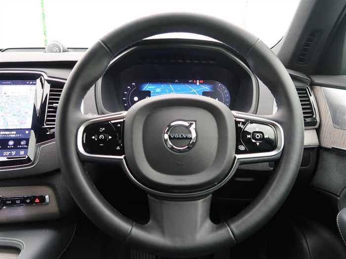Volvo XC90 2024 — миниатюра 11