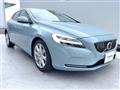 2017 Volvo V40