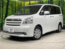 2009 Toyota Noah