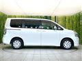 2009 Toyota Voxy