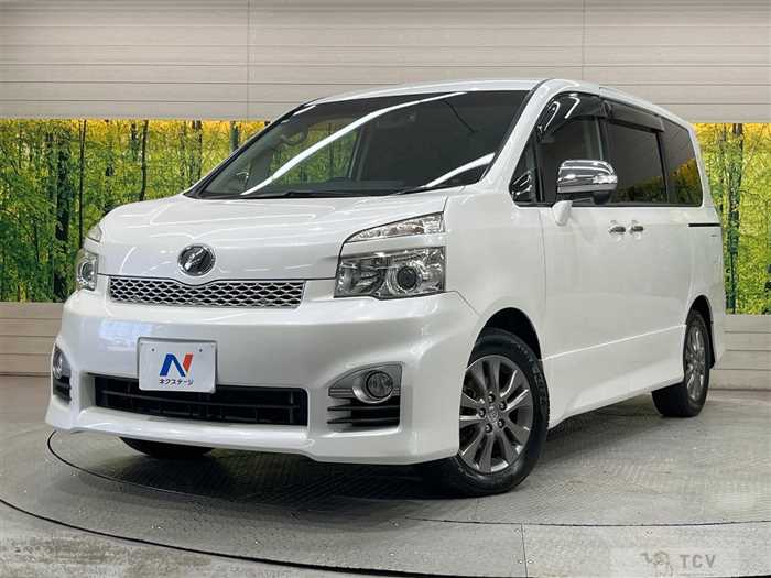2012 Toyota Voxy