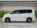 2012 Toyota Voxy