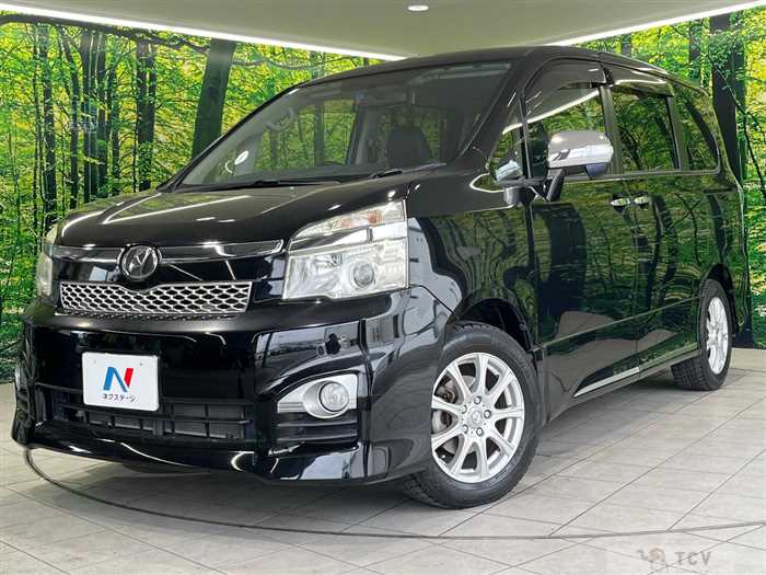 2012 Toyota Voxy