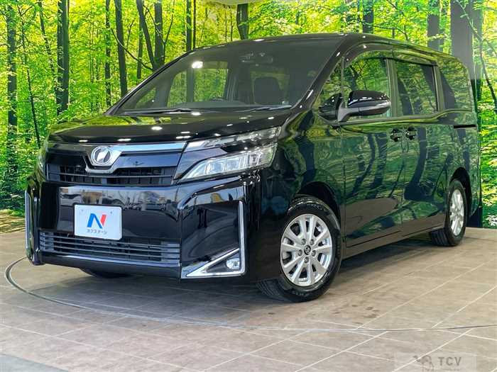 2017 Toyota Voxy