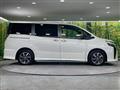 2020 Toyota Voxy
