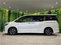 2021 Toyota Voxy