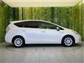 2011 Toyota PRIUS α