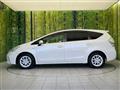 2011 Toyota PRIUS α