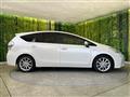 2014 Toyota PRIUS α