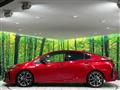 2019 Toyota Prius PHV