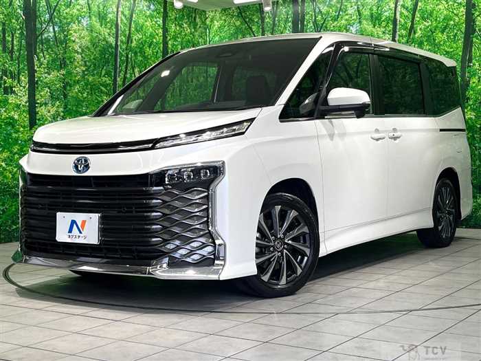 2022 Toyota Voxy