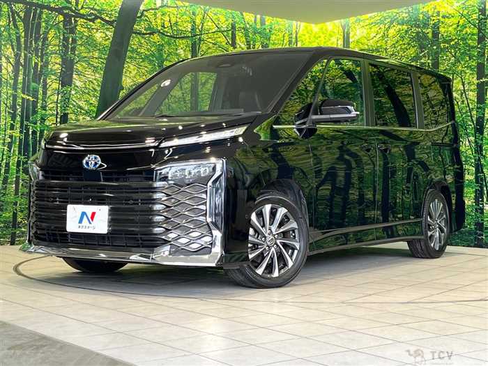 2022 Toyota Voxy