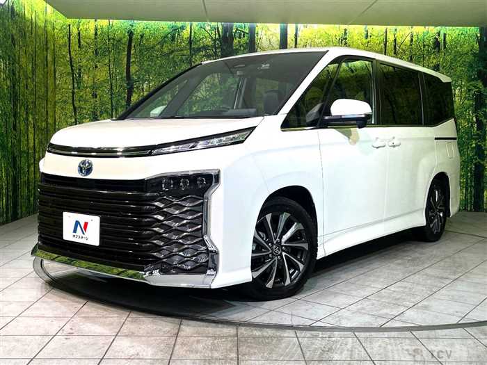 2025 Toyota Voxy