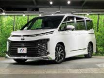 2025 Toyota Voxy