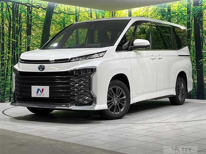 2022 Toyota Voxy