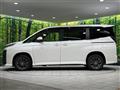 2022 Toyota Voxy