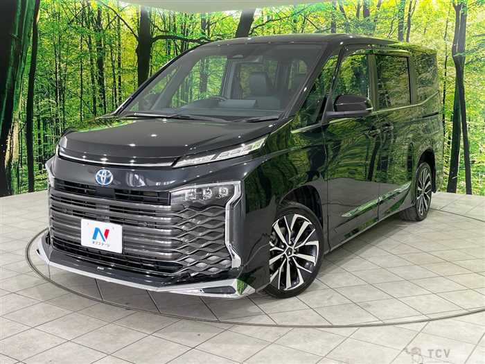 2023 Toyota Voxy