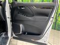2015 Toyota Alphard