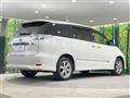 2010 Toyota Estima Hybrid