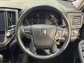 2017 Toyota Crown