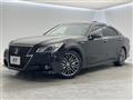 2013 Toyota Crown Hybrid