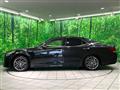 2013 Toyota Crown Hybrid