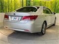 2014 Toyota Crown Hybrid
