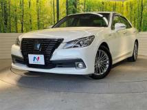 2015 Toyota Crown Hybrid