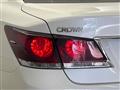 2015 Toyota Crown Hybrid