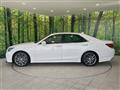 2016 Toyota Crown Hybrid