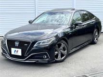 2019 Toyota Crown Hybrid