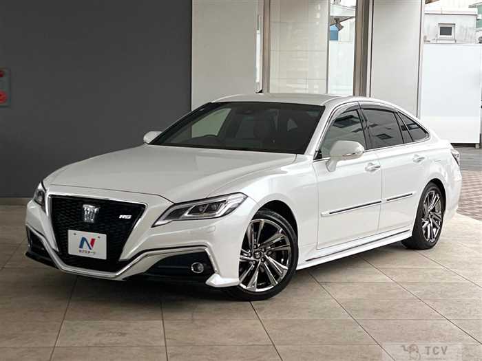 2021 Toyota Crown Hybrid