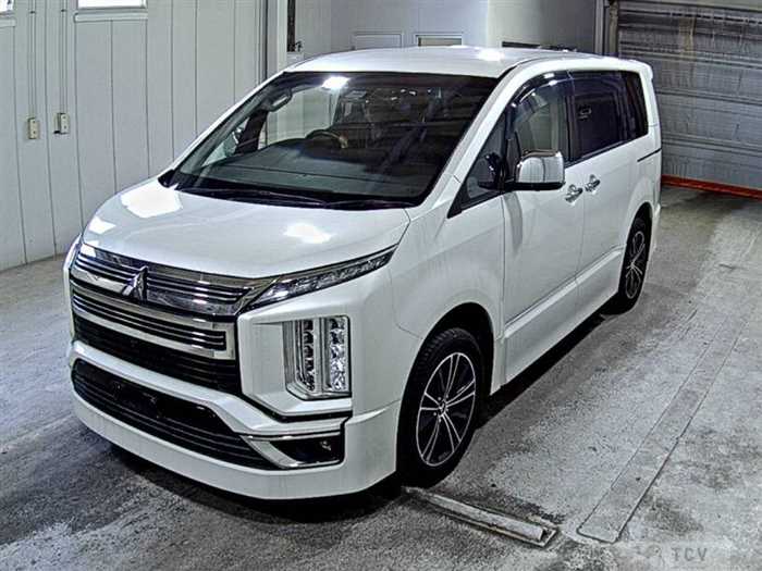 2019 Mitsubishi Delica D5