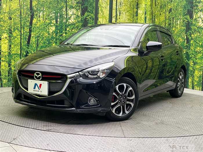 2016 Mazda Demio