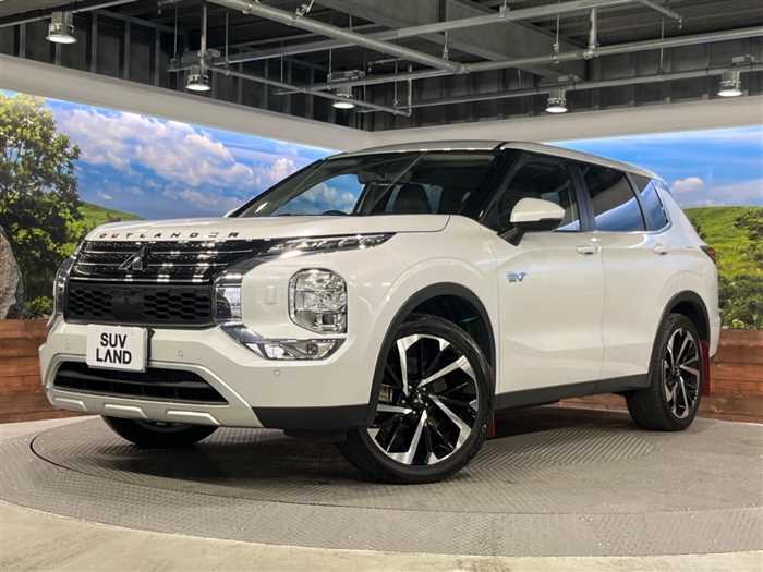 Mitsubishi OUTLANDER PHEV 2024 — миниатюра 7