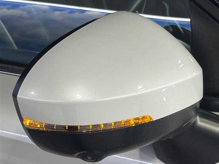 Mitsubishi OUTLANDER PHEV 2024 — миниатюра 9