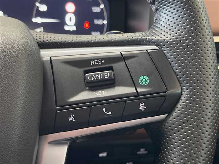 Mitsubishi OUTLANDER PHEV 2025 — фото 11 купить в Москве