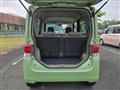 2011 Daihatsu Tanto