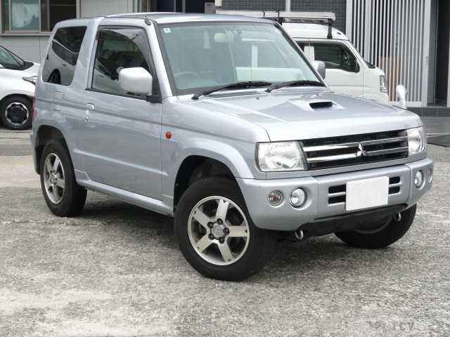 2006 Mitsubishi Pajero Mini