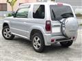 2006 Mitsubishi Pajero Mini