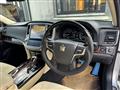 2017 Toyota Crown