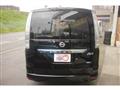 2013 Nissan Serena