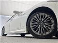 2019 Toyota Crown Hybrid