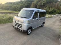 2022 Daihatsu Hijet Cargo