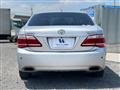 2010 Toyota Crown