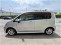 2013 Daihatsu Move Custom