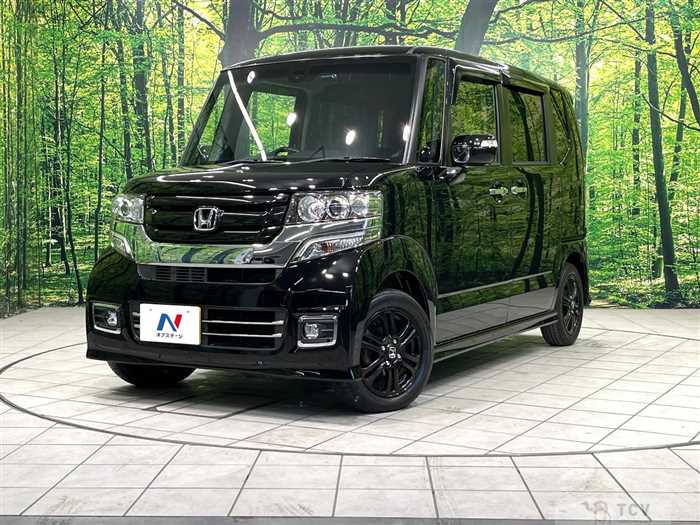 2017 Honda N BOX