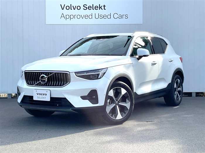 Volvo XC40 2025 — фото 2 купить в Москве