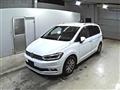 2016 Volkswagen Golf Touran