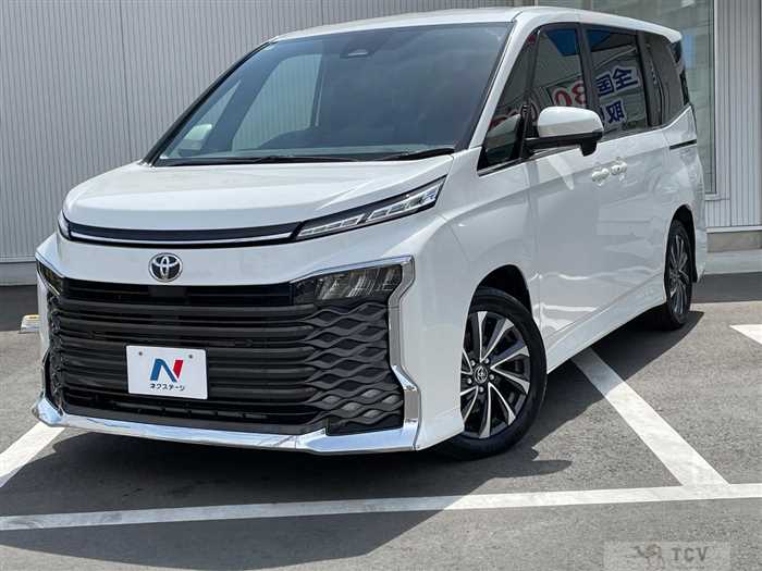 2022 Toyota Voxy